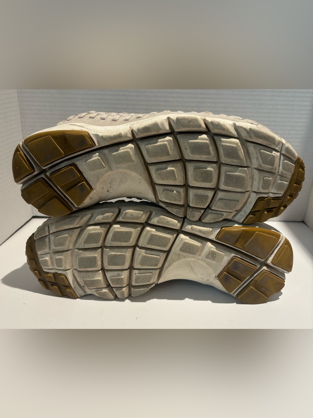 Nike Air Footscape Woven Chukka QS Hairy Suede Flat Gold 913929-700 Men's Sz 9.5 - Picture 6 of 6